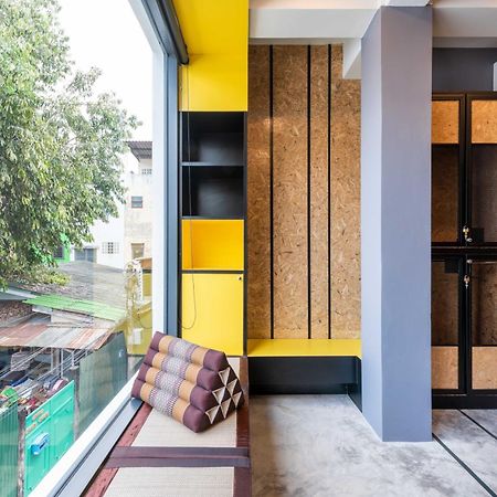 Lobsuek Hostel Bangkok Dış mekan fotoğraf